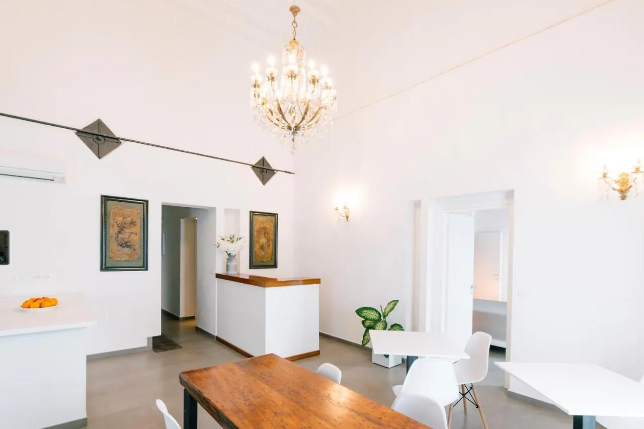 Boutique Bnb Dolcevita Palermo 2*,